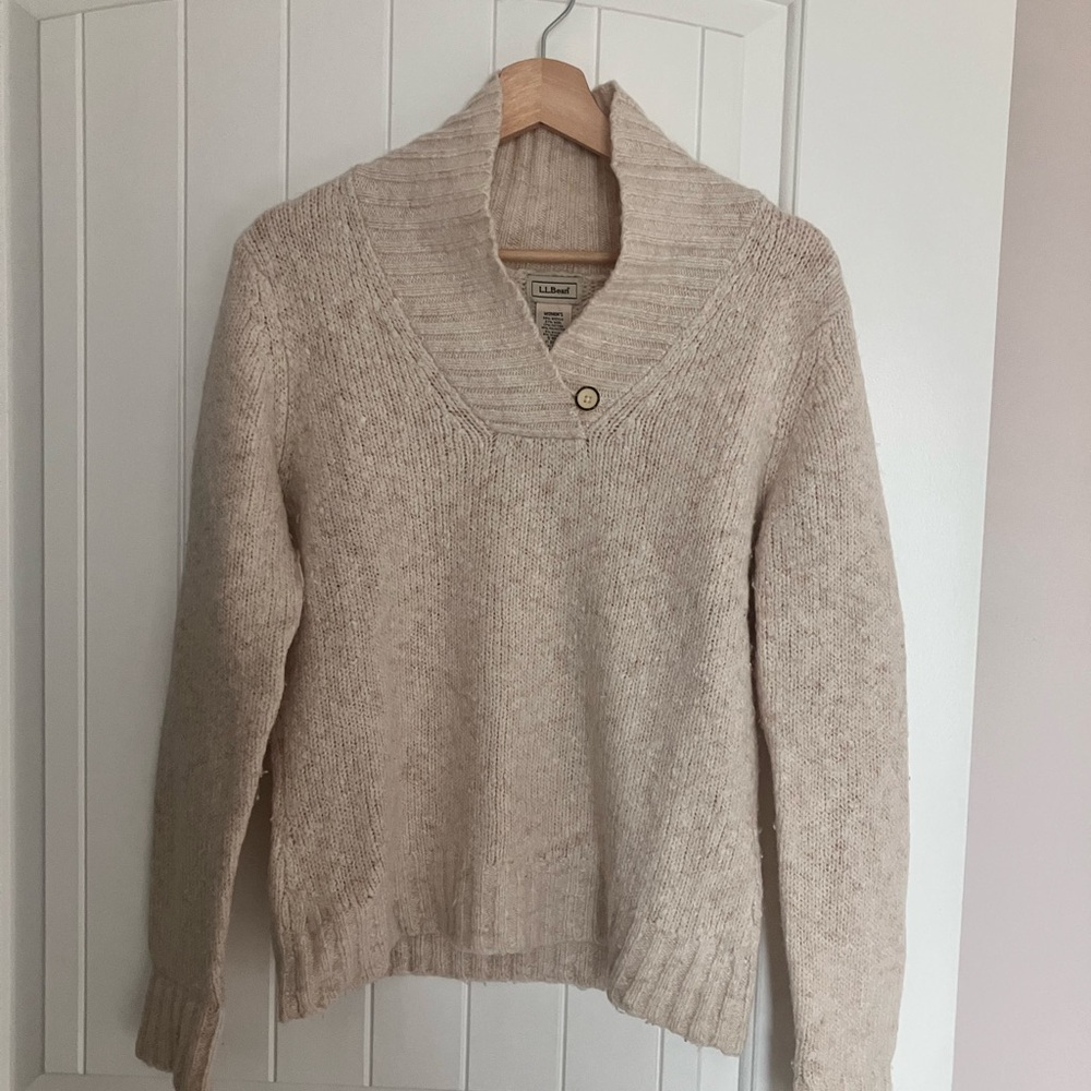 LL Bean woman’s small oatmeal sweater